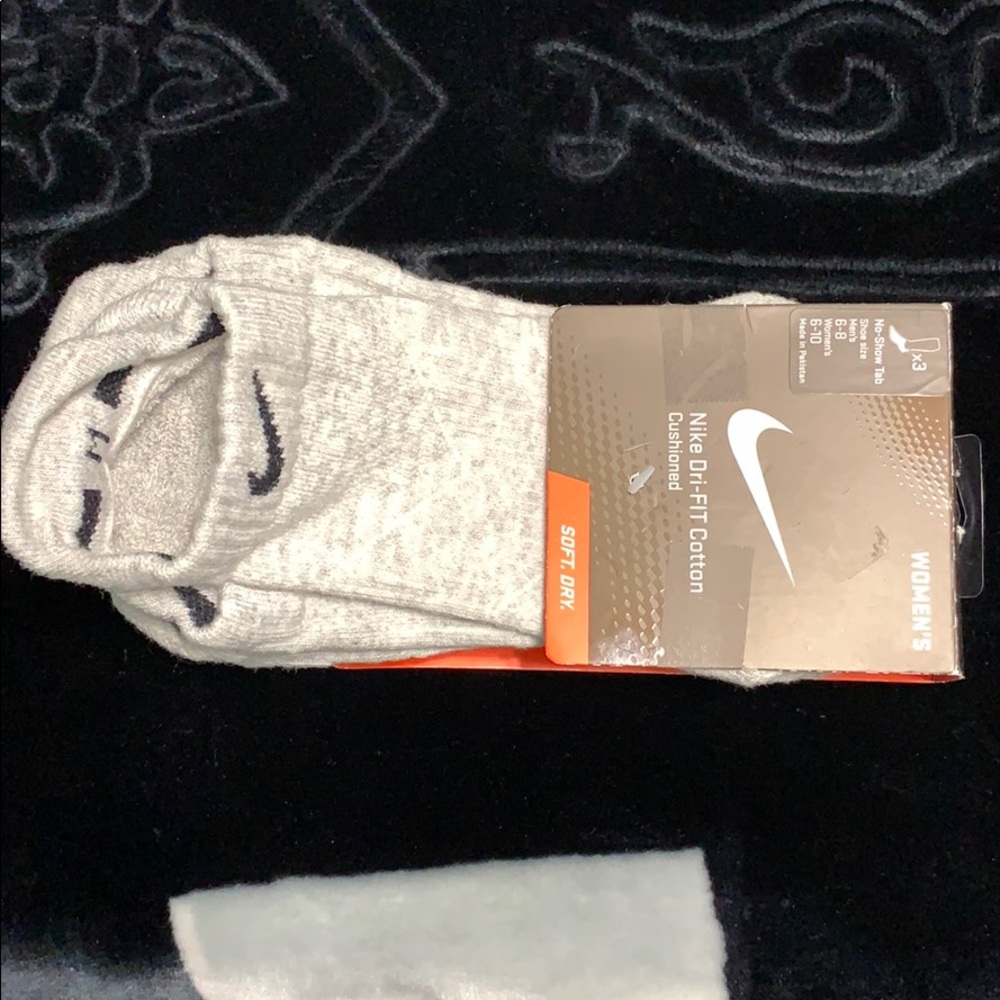 nike socks